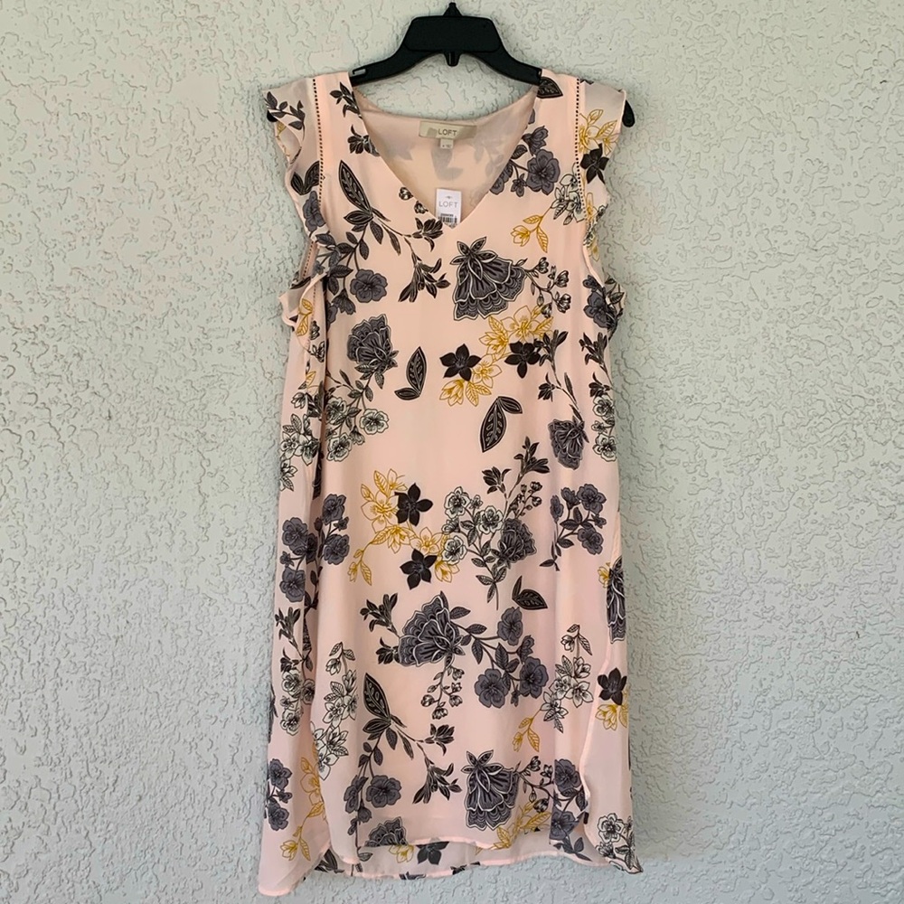 LOFT Women's Ruffle Sleeve Dress Light Pink Black floral size M